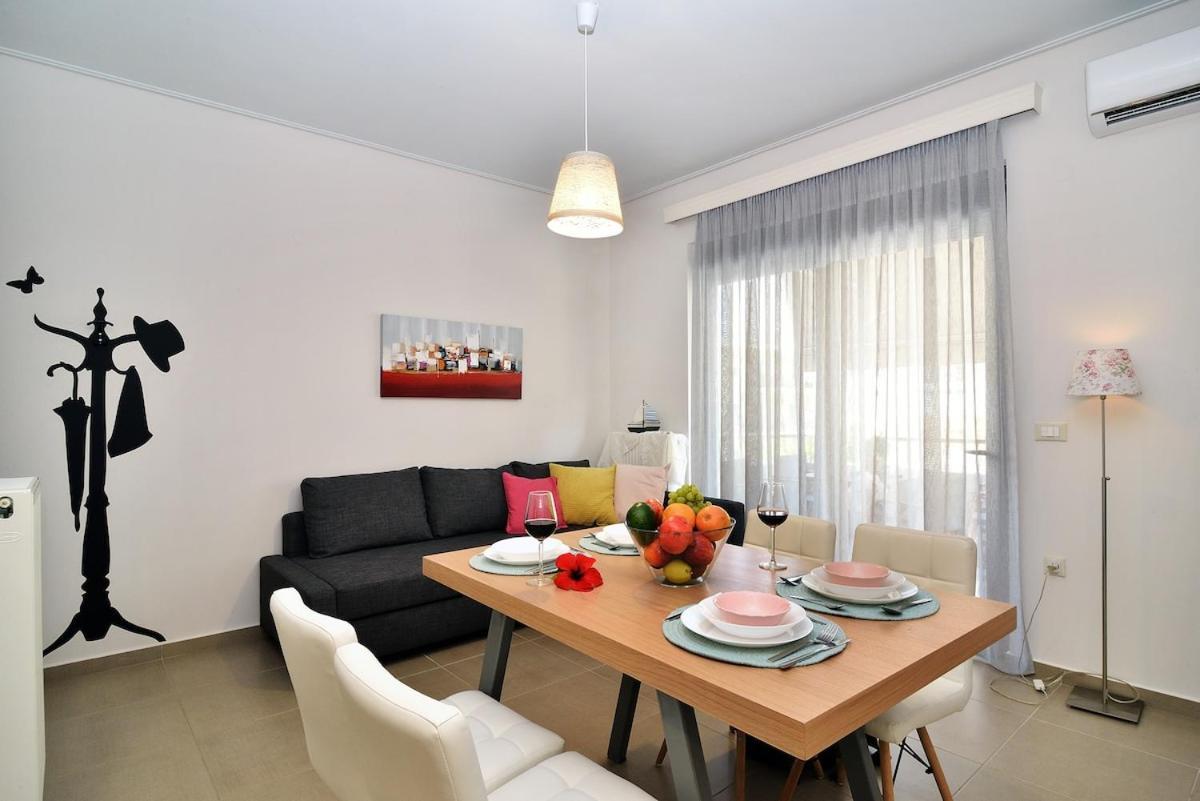 New Apartment Near The Beach. Chania  Екстер'єр фото