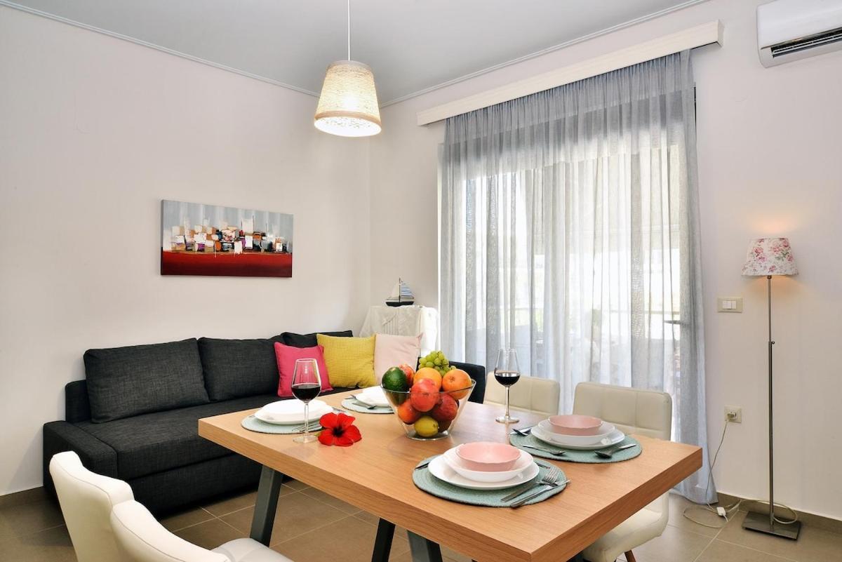 New Apartment Near The Beach. Chania  Екстер'єр фото