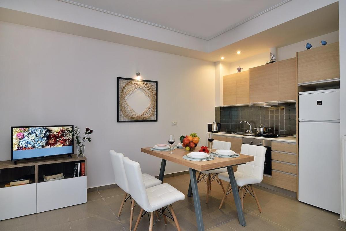 New Apartment Near The Beach. Chania  Екстер'єр фото
